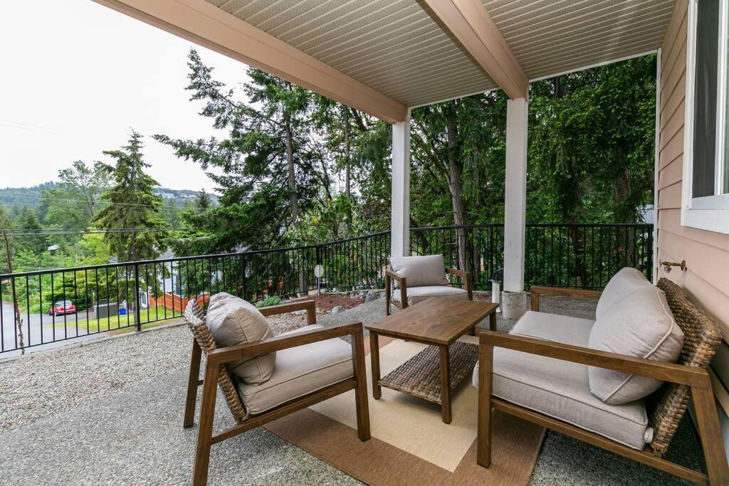 Вілла Cozy Renovated Oasis W Private Terrace & Parking Вікторія Екстер'єр фото
